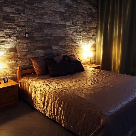 Citihost Karoly Koerut Apartment Budapest Bilik gambar
